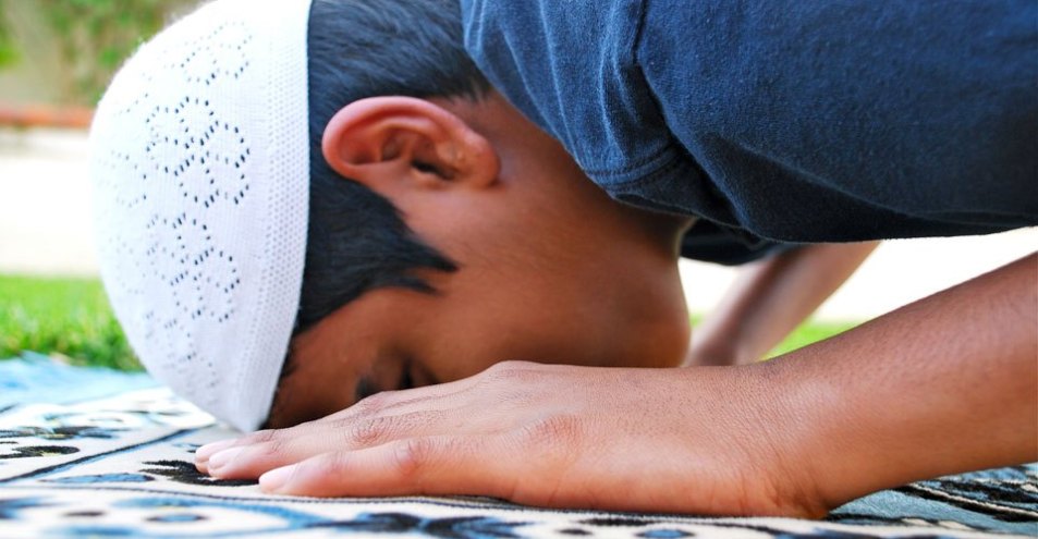 muslim_prayer.jpg